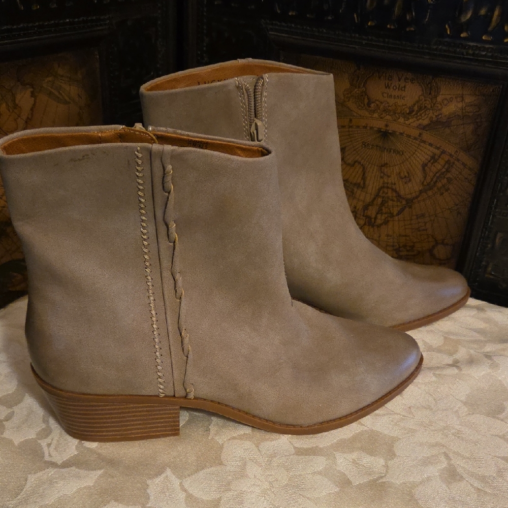 Lucky Brand Boots NWT